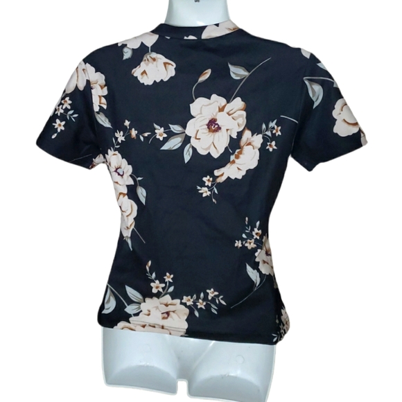 Floral shirt - Picture 4 of 8